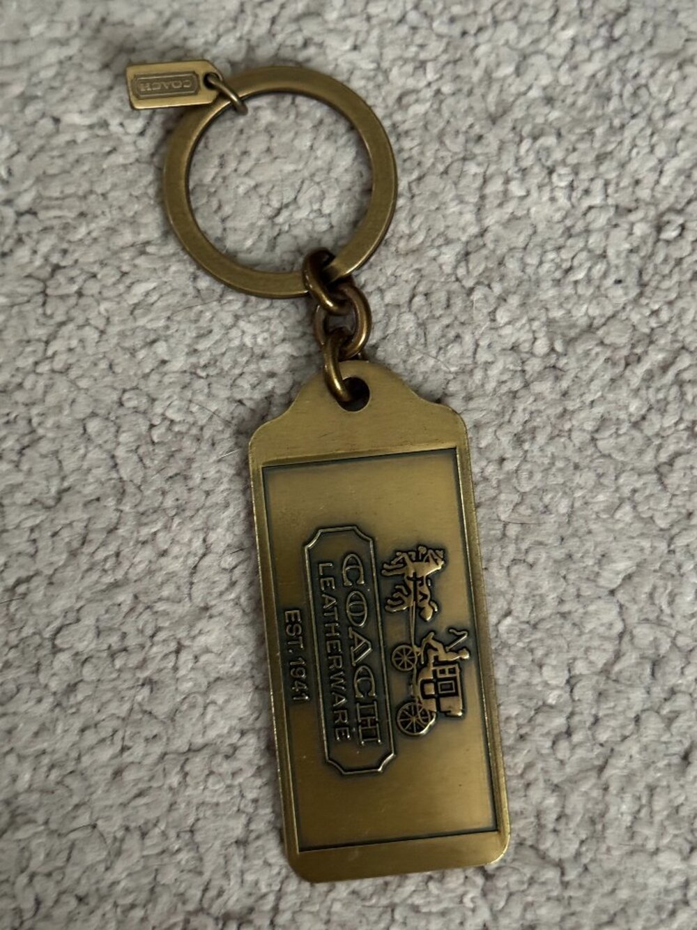 Vintage gold Coach metal hangtag, GUC